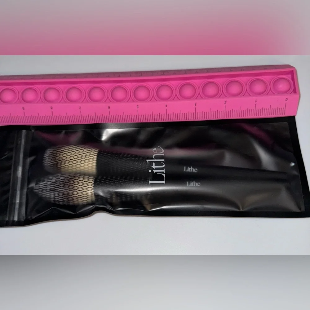 Lithe The Essential Face Brush Set, BRONZER BRUSH & TAPERED POWDER BRUSH NEW